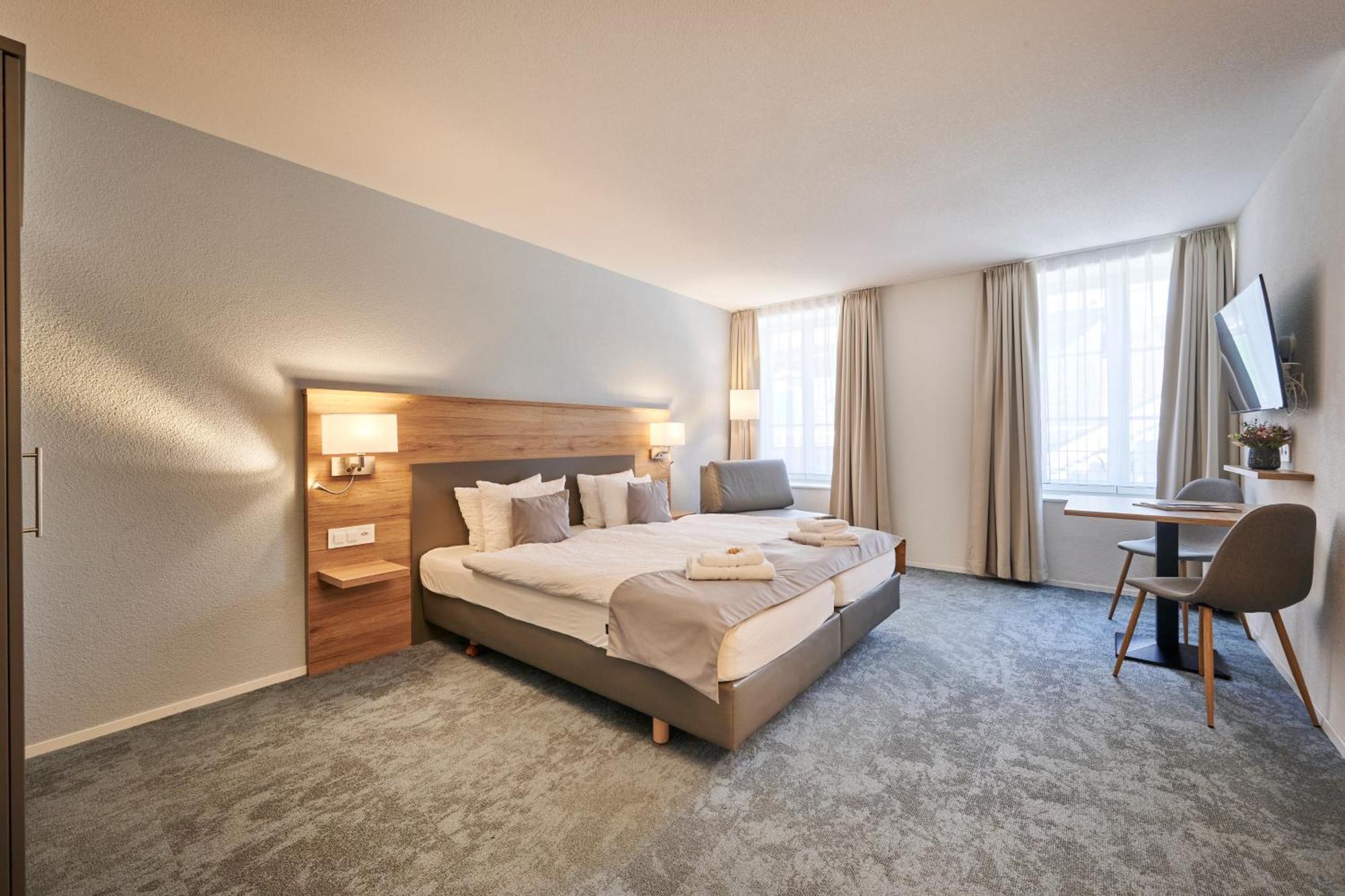 Aparthotel Krone - Self Check-In Unterseen Zewnętrze zdjęcie